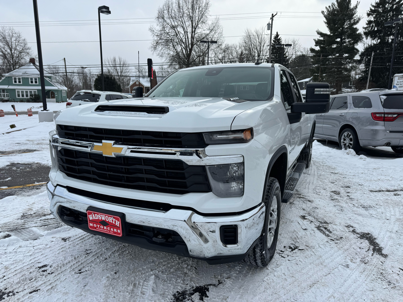 Chevrolet Silverado 2500HD 4WD Crew Cab 172" LT 2024