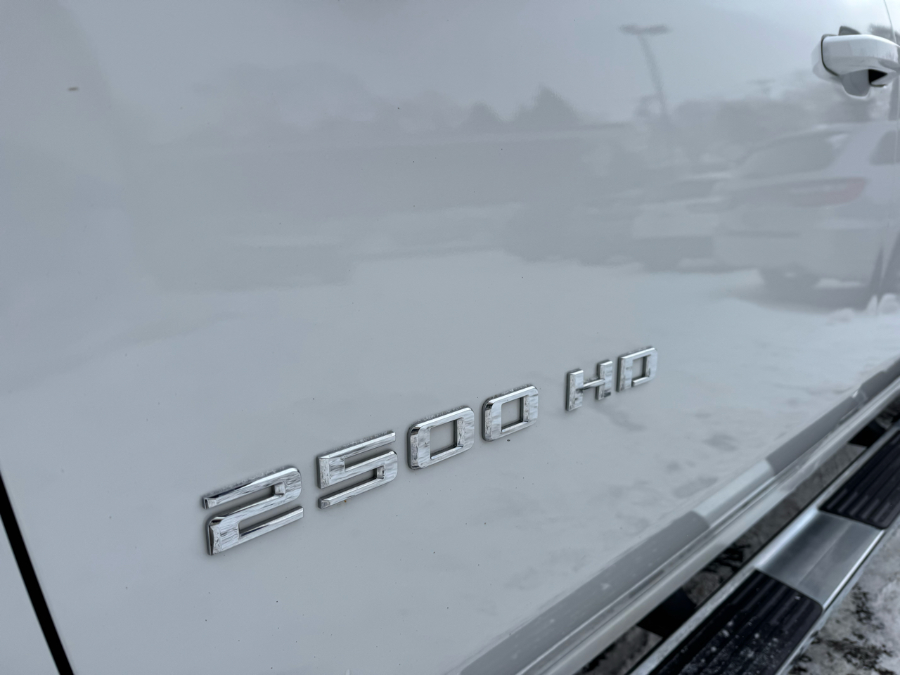 Chevrolet Silverado 2500HD 4WD Crew Cab 172" LT 2024