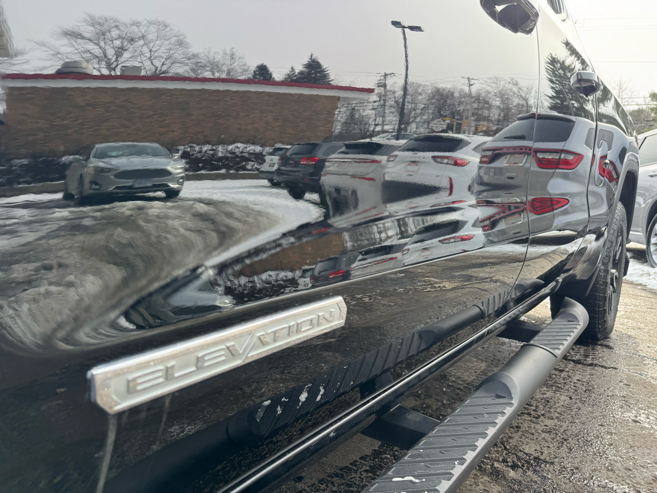 GMC Sierra 1500 Limited 4WD Double Cab 147" Elevation 2022