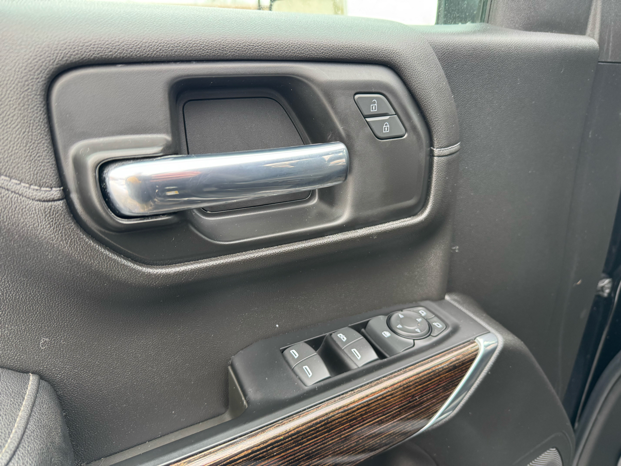 GMC Sierra 1500 Limited 4WD Double Cab 147" Elevation 2022