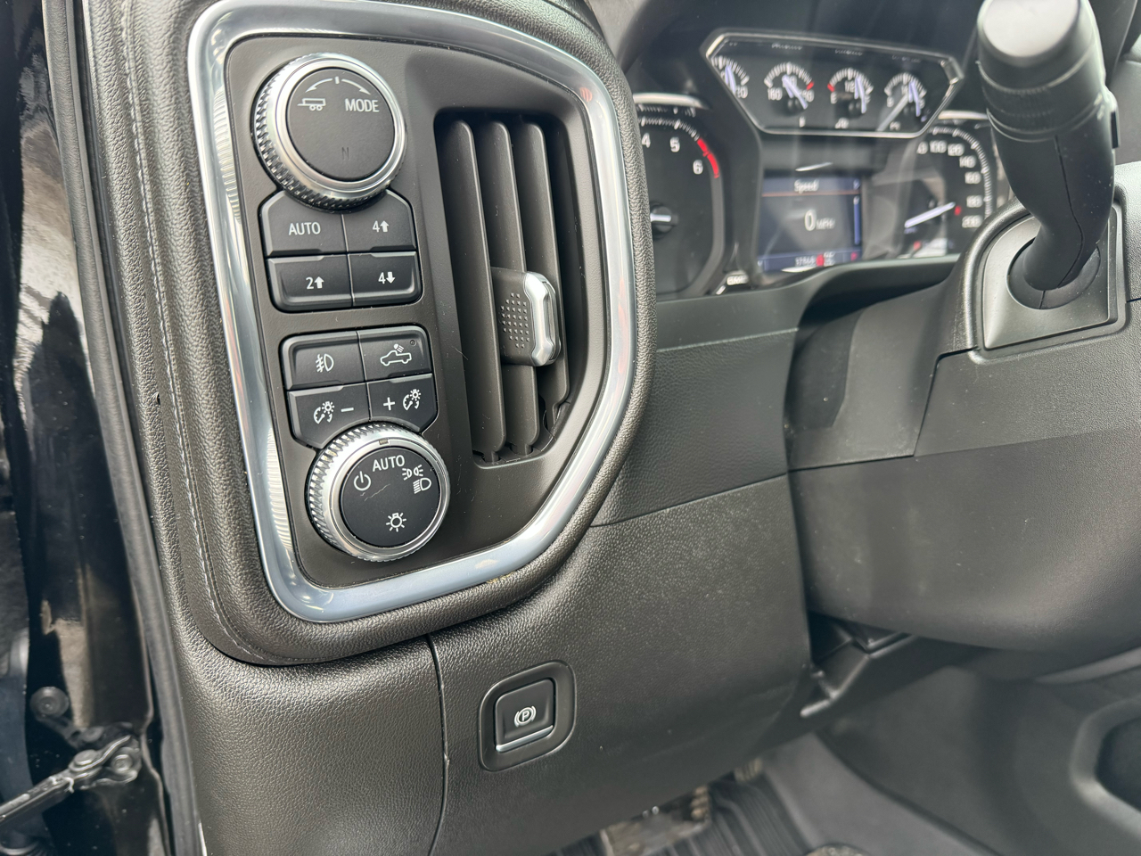 GMC Sierra 1500 Limited 4WD Double Cab 147" Elevation 2022