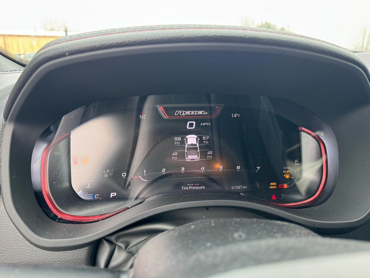 RAM 1500 Rebel Crew Cab 4WD 2023