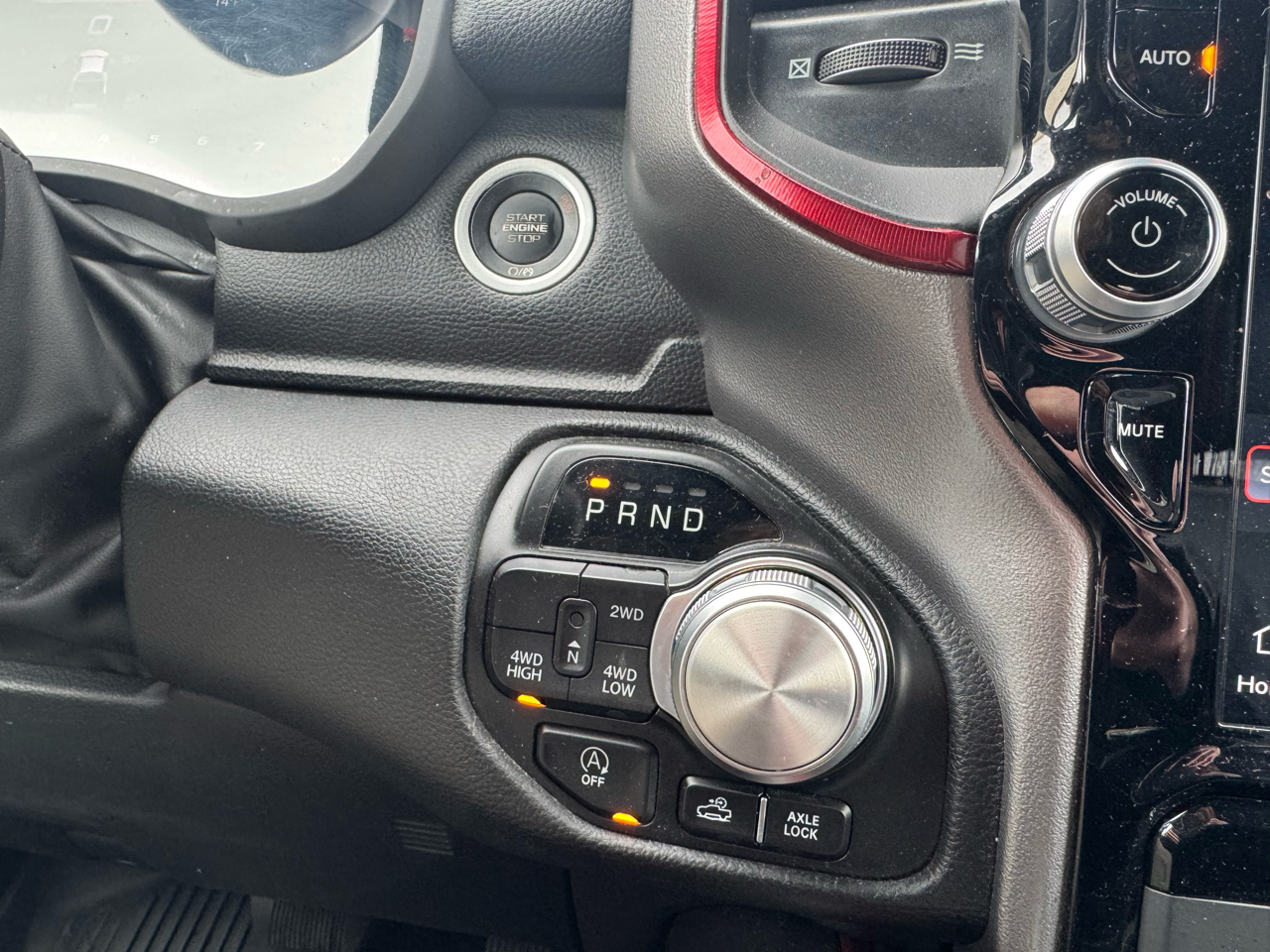 RAM 1500 Rebel Crew Cab 4WD 2023