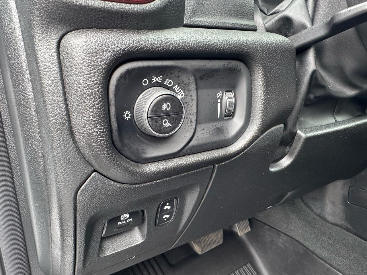 RAM 1500 Rebel Crew Cab 4WD 2023