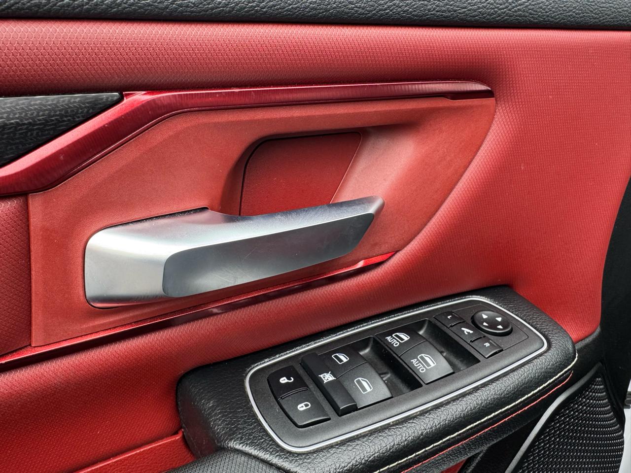 RAM 1500 Rebel Crew Cab 4WD 2023