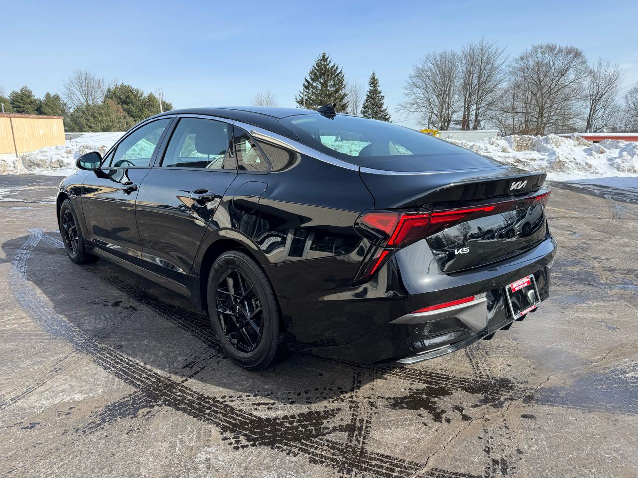 Kia K5 LXS Auto FWD 2025