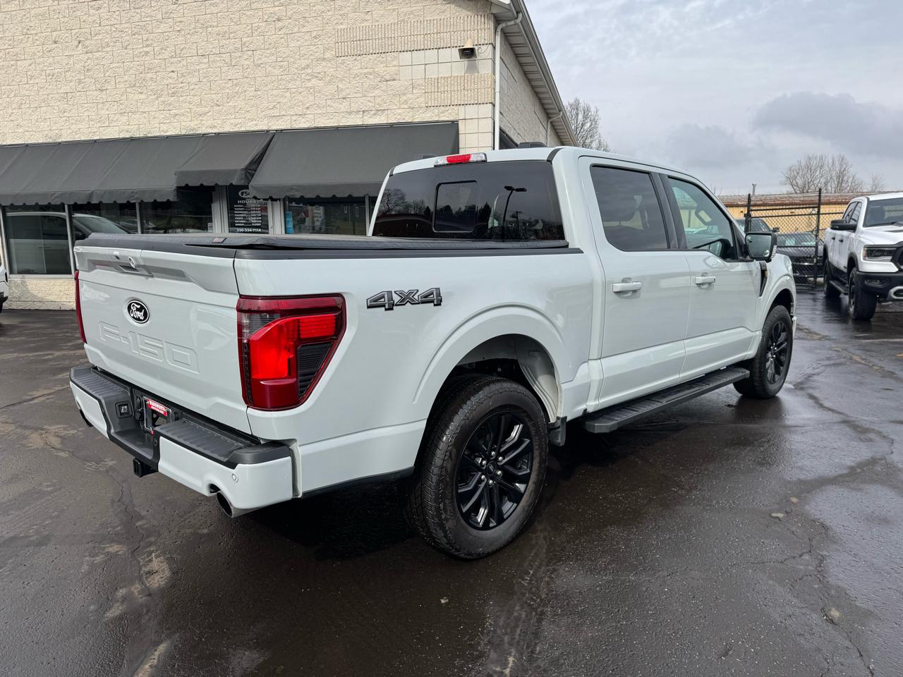 Ford F-150 XLT 4WD SuperCrew 5.5' Box 2024