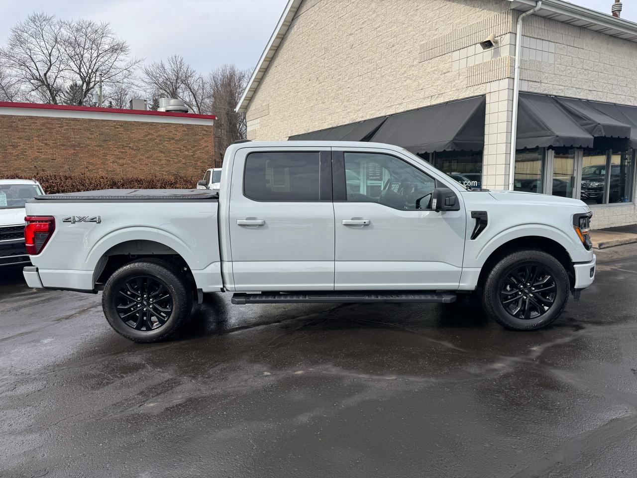 Ford F-150 XLT 4WD SuperCrew 5.5' Box 2024