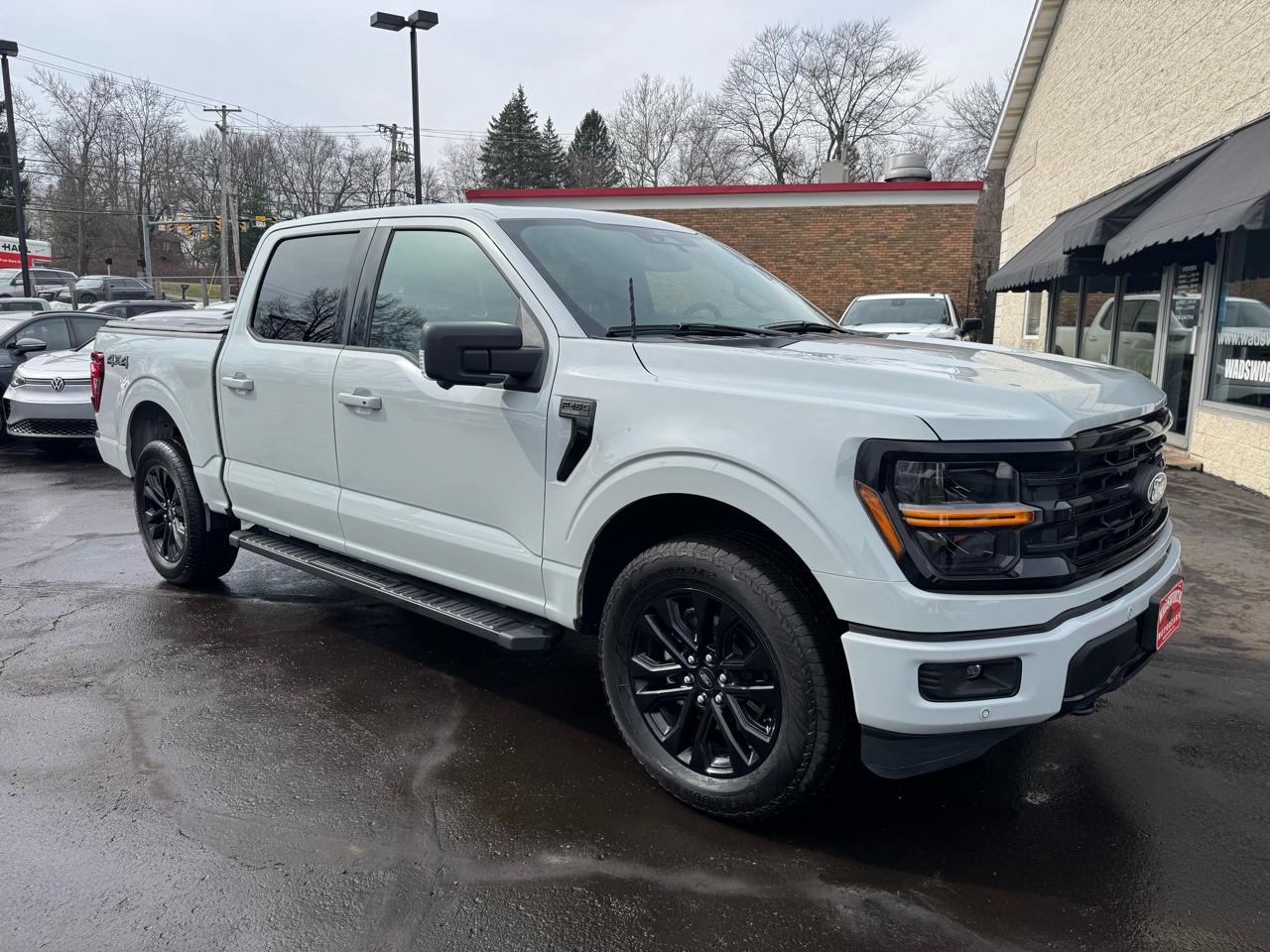 Ford F-150 XLT 4WD SuperCrew 5.5' Box 2024