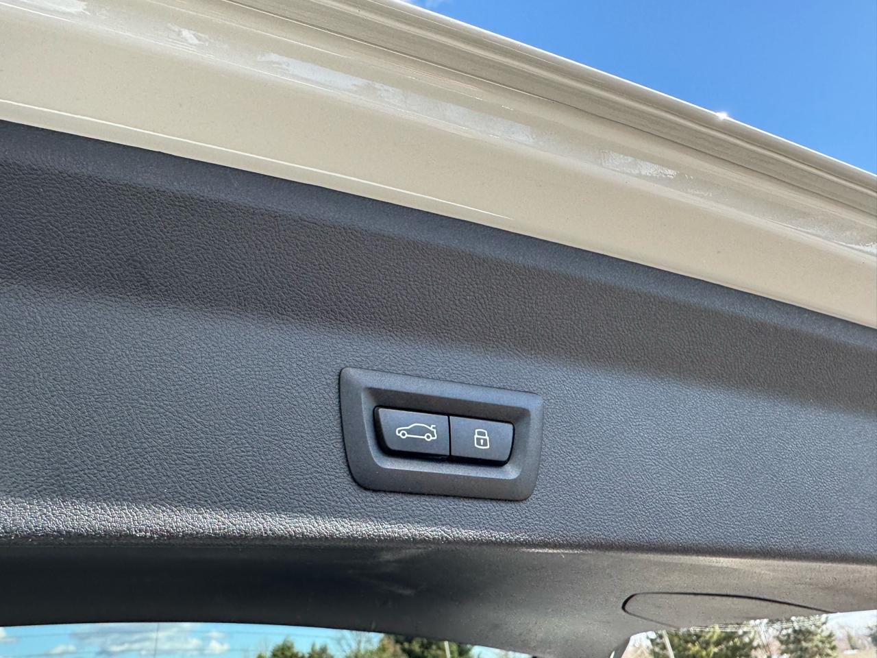 BMW X3 xDrive30i Sports Activity Vehicle 2024