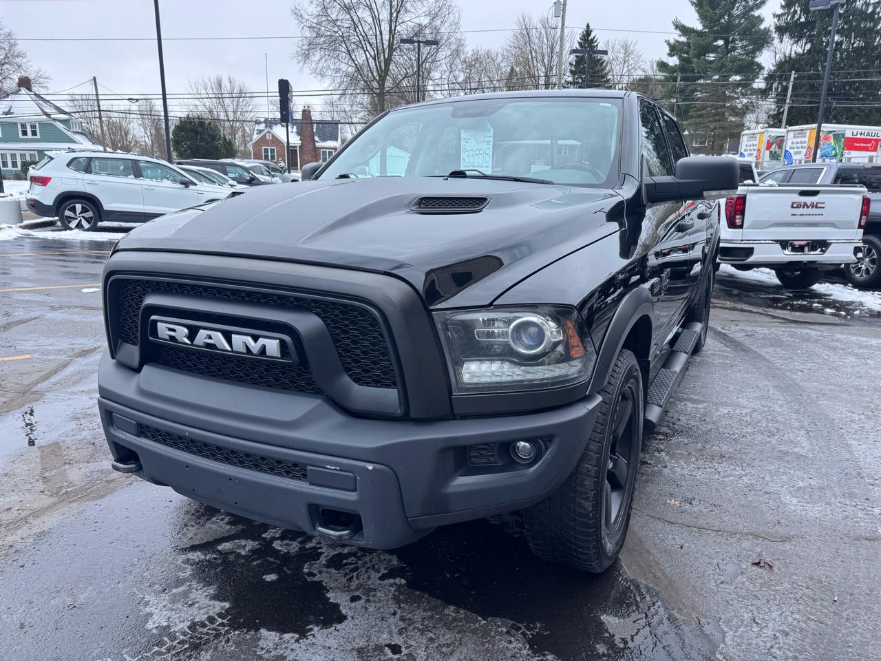 RAM 1500 Classic Warlock 4x4 Crew Cab 5'7" Box 2020