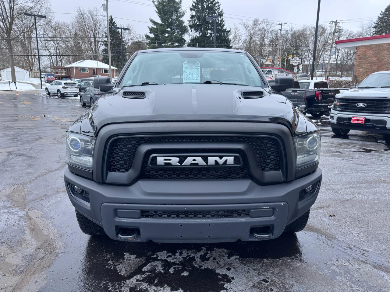 RAM 1500 Classic Warlock 4x4 Crew Cab 5'7" Box 2020