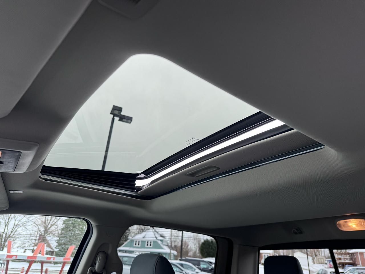 RAM 1500 Classic Warlock 4x4 Crew Cab 5'7" Box 2020