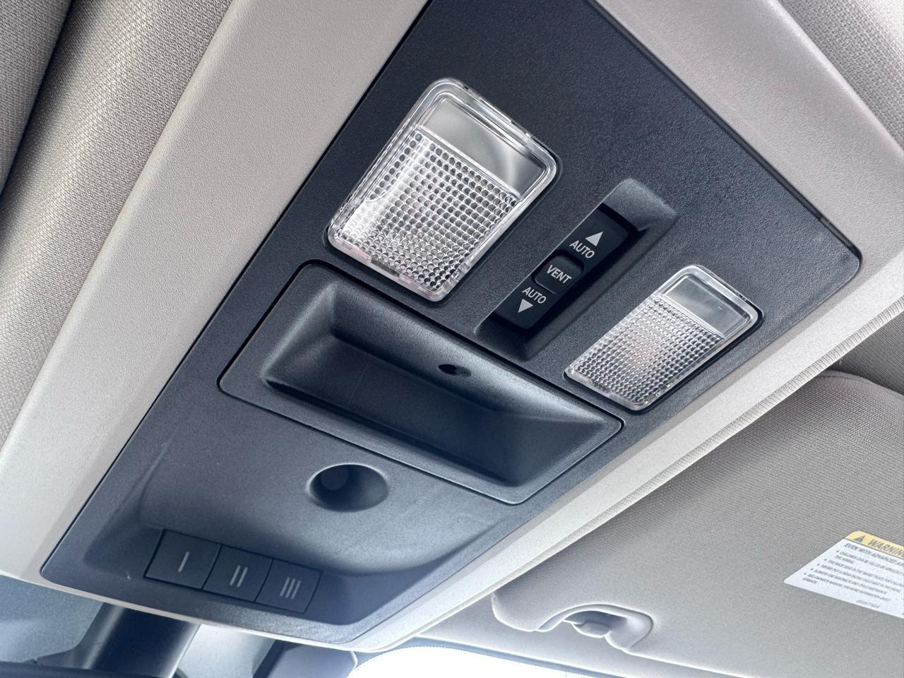 RAM 1500 Classic Warlock 4x4 Crew Cab 5'7" Box 2020