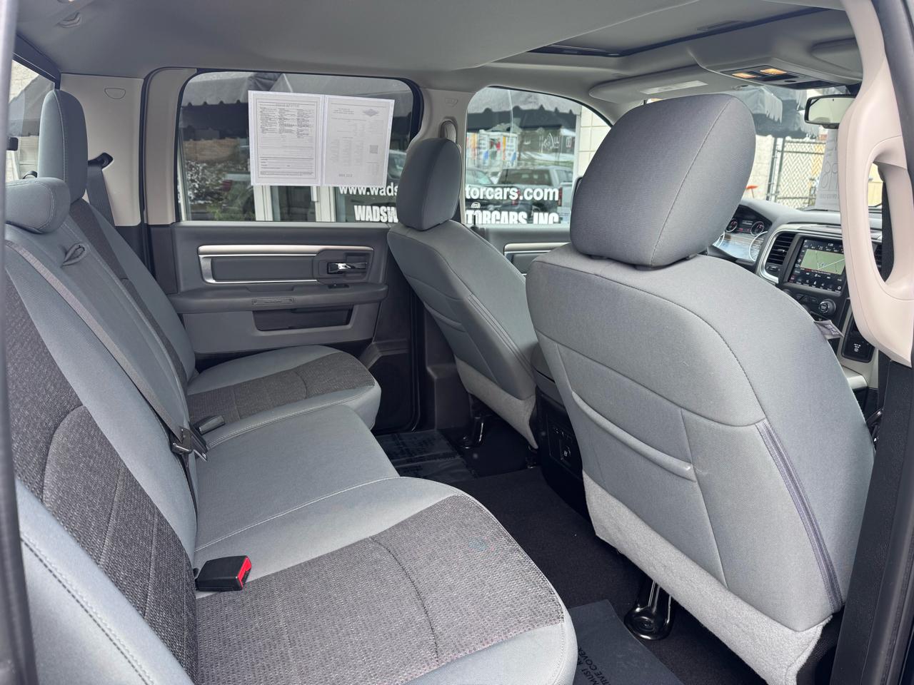 RAM 1500 Classic Warlock 4x4 Crew Cab 5'7" Box 2020