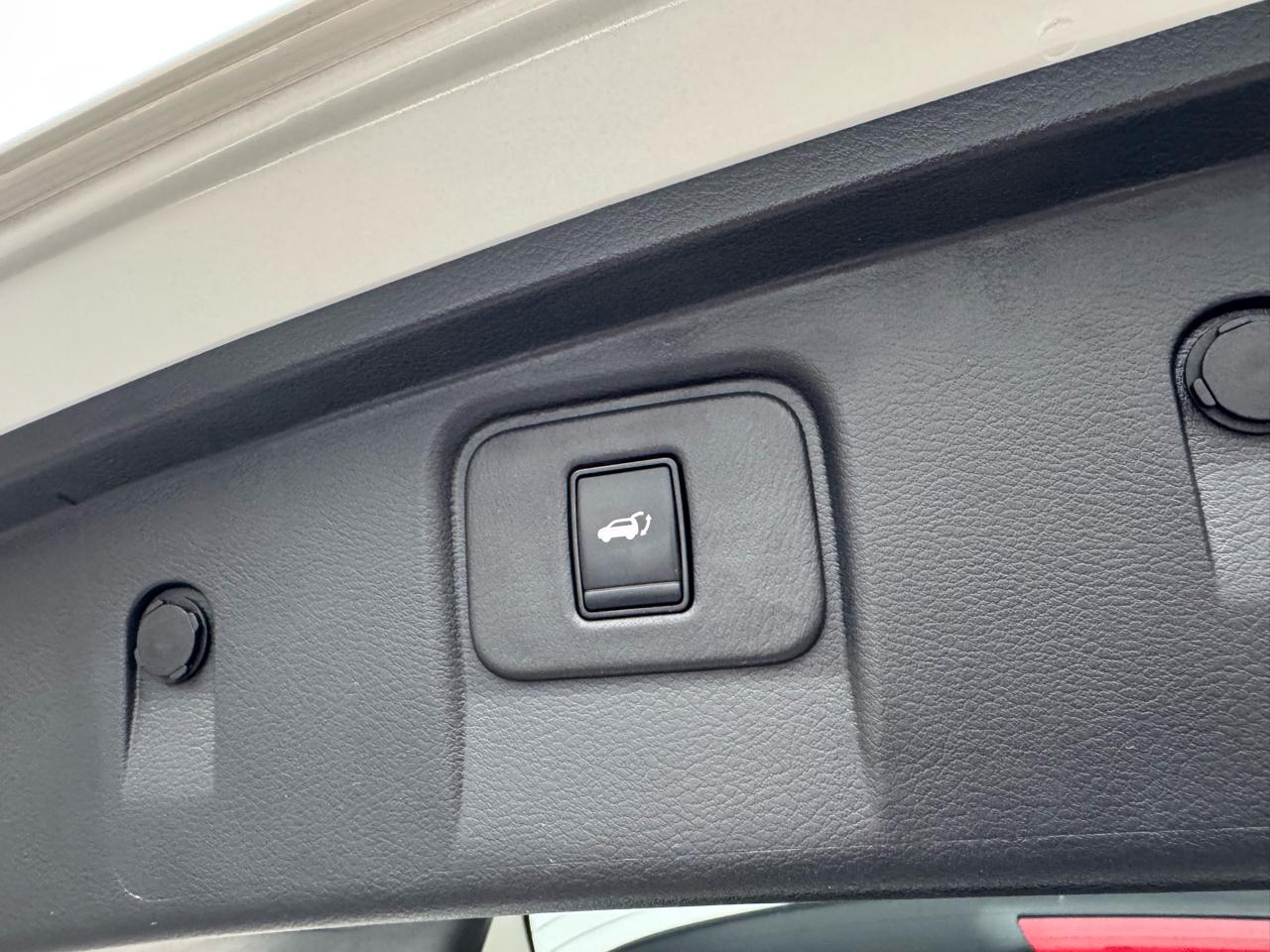 Nissan Murano AWD Platinum 2023