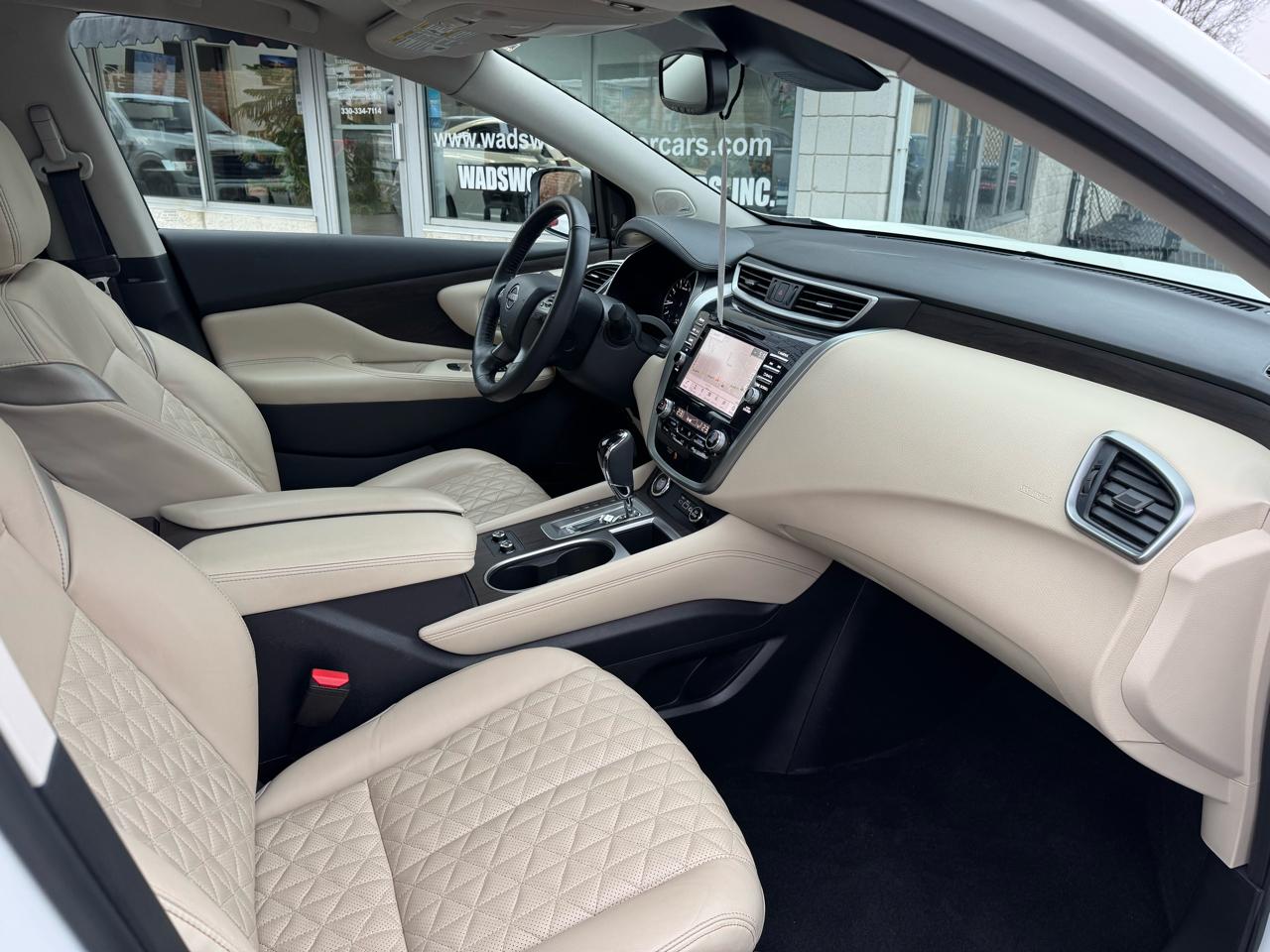 Nissan Murano AWD Platinum 2023