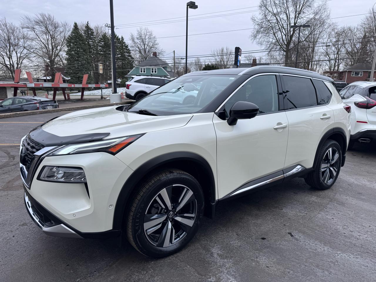 2021 Nissan Rogue AWD Platinum