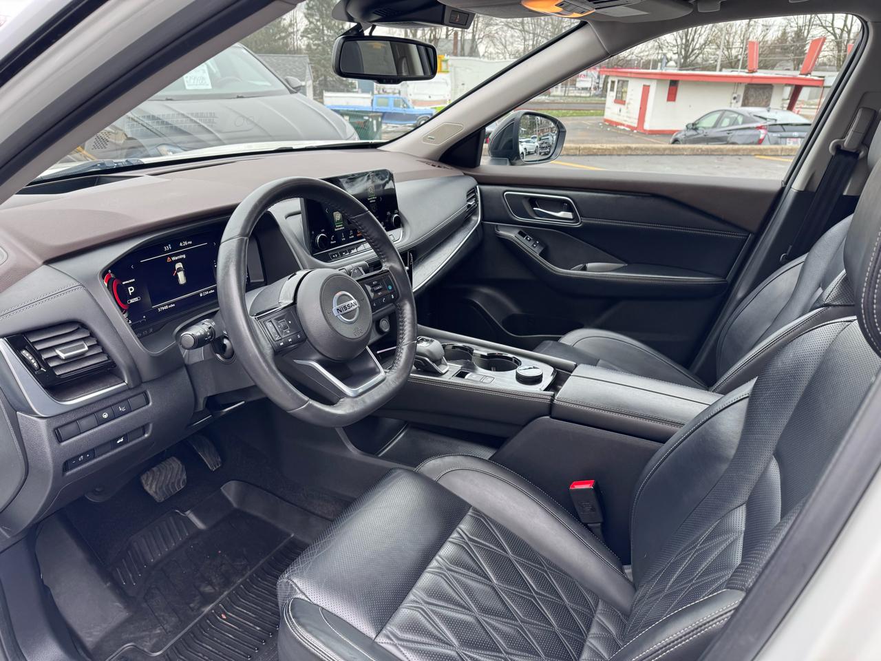 Nissan Rogue AWD Platinum 2021