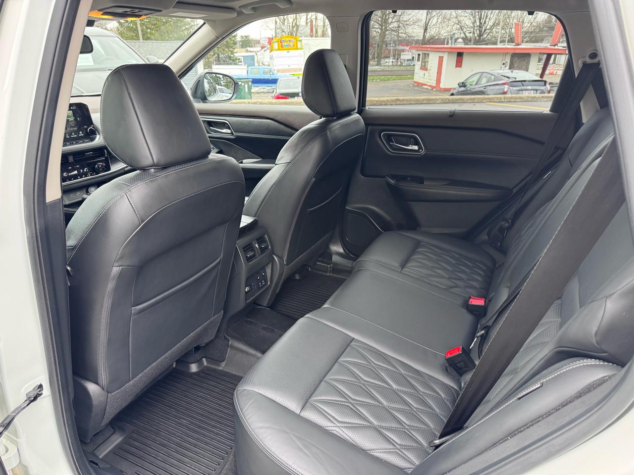 Nissan Rogue AWD Platinum 2021