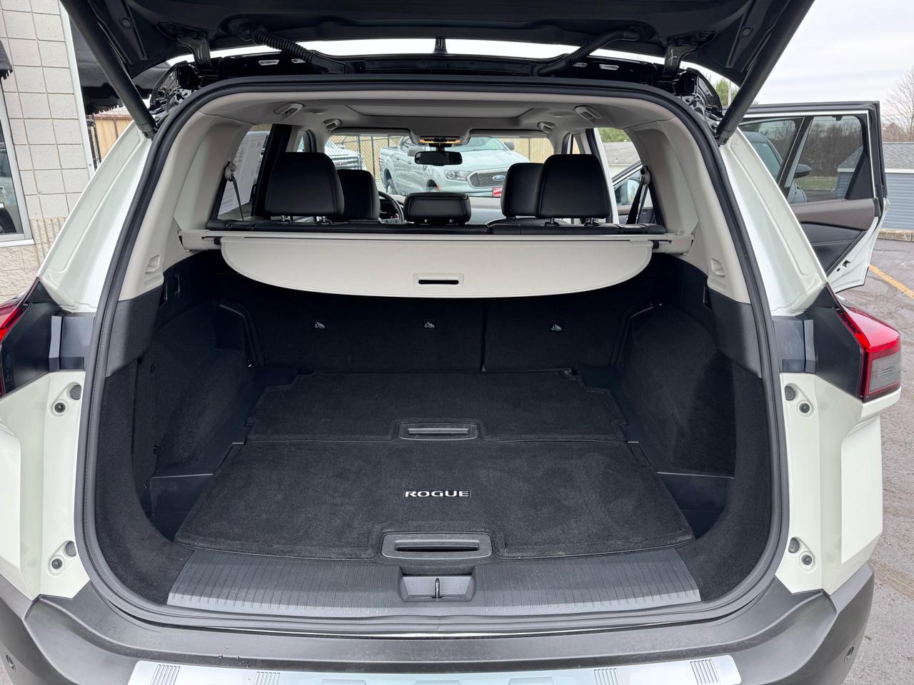 Nissan Rogue AWD Platinum 2021