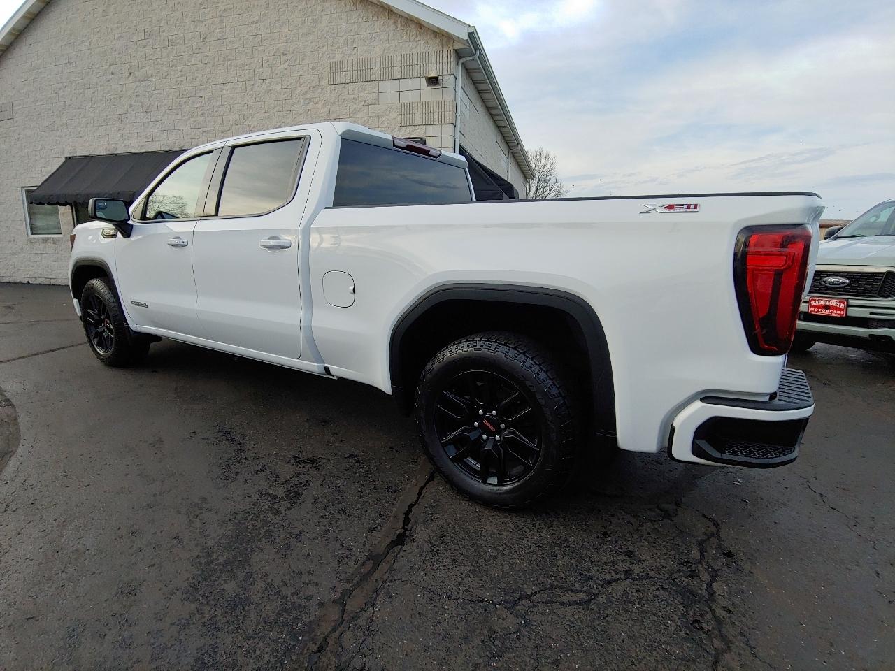 GMC Sierra 1500 4WD Crew Cab 157" Elevation 2023