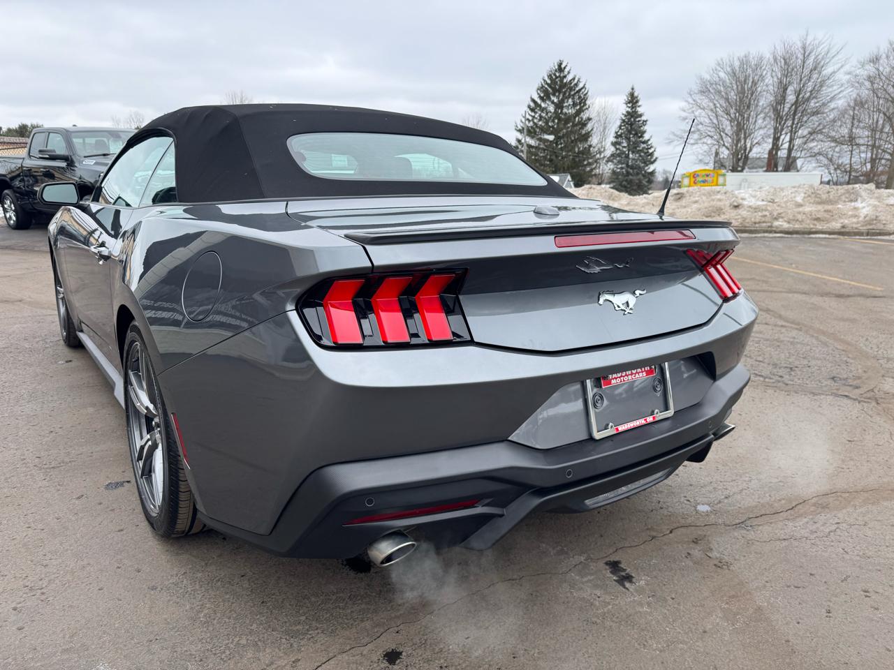 Ford Mustang EcoBoost Convertible 2025