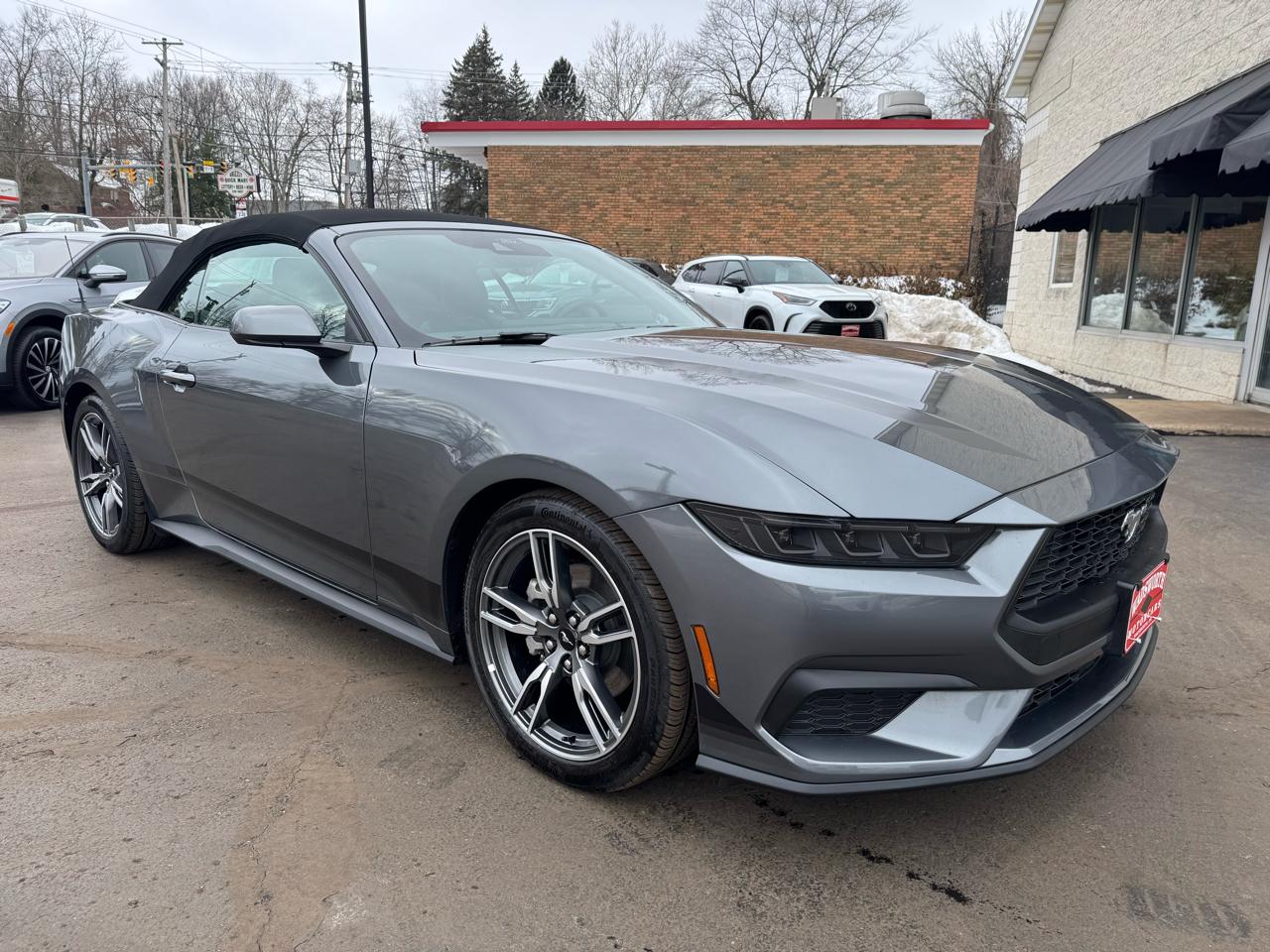 Ford Mustang EcoBoost Convertible 2025