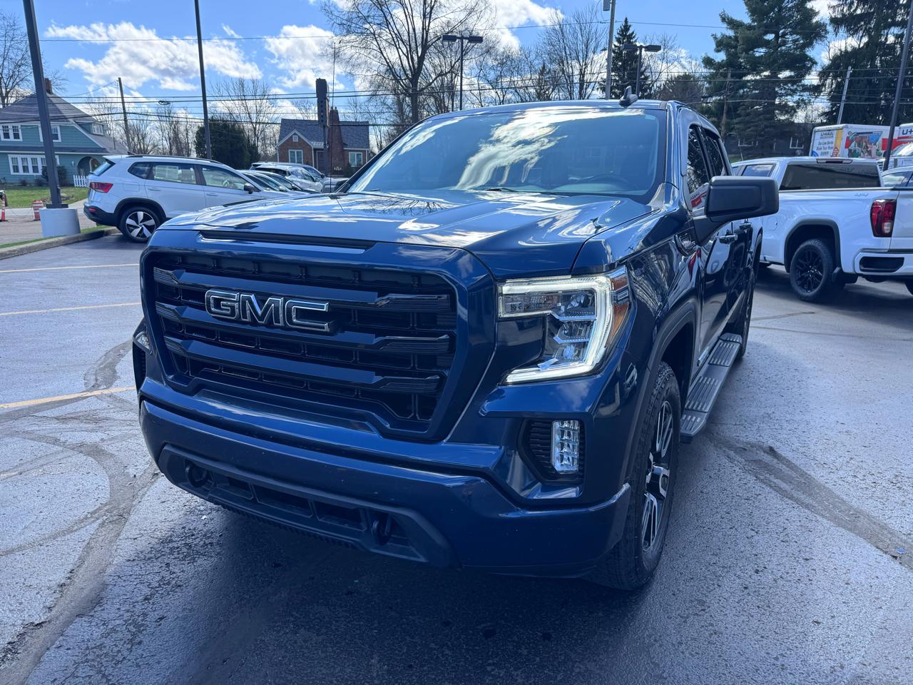 GMC Sierra 1500 4WD Crew Cab 147" Elevation w/3SB 2021