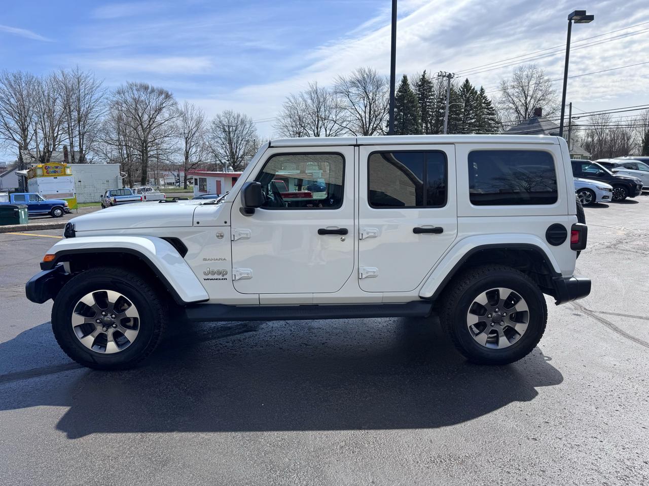 Jeep Wrangler Sahara 4 Door 4x4 2023
