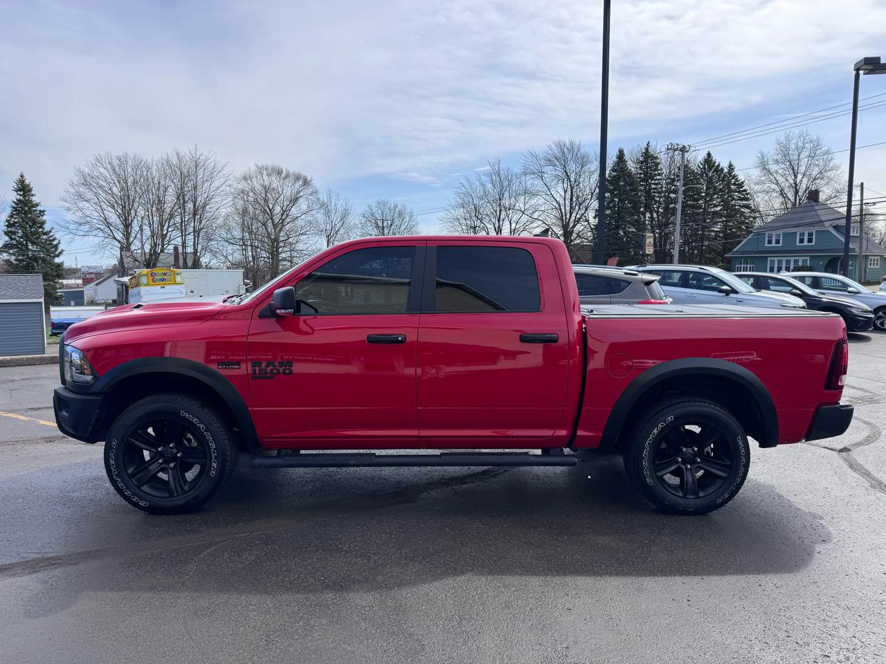 RAM 1500 Classic Warlock 4x4 Crew Cab 5'7" Box 2024