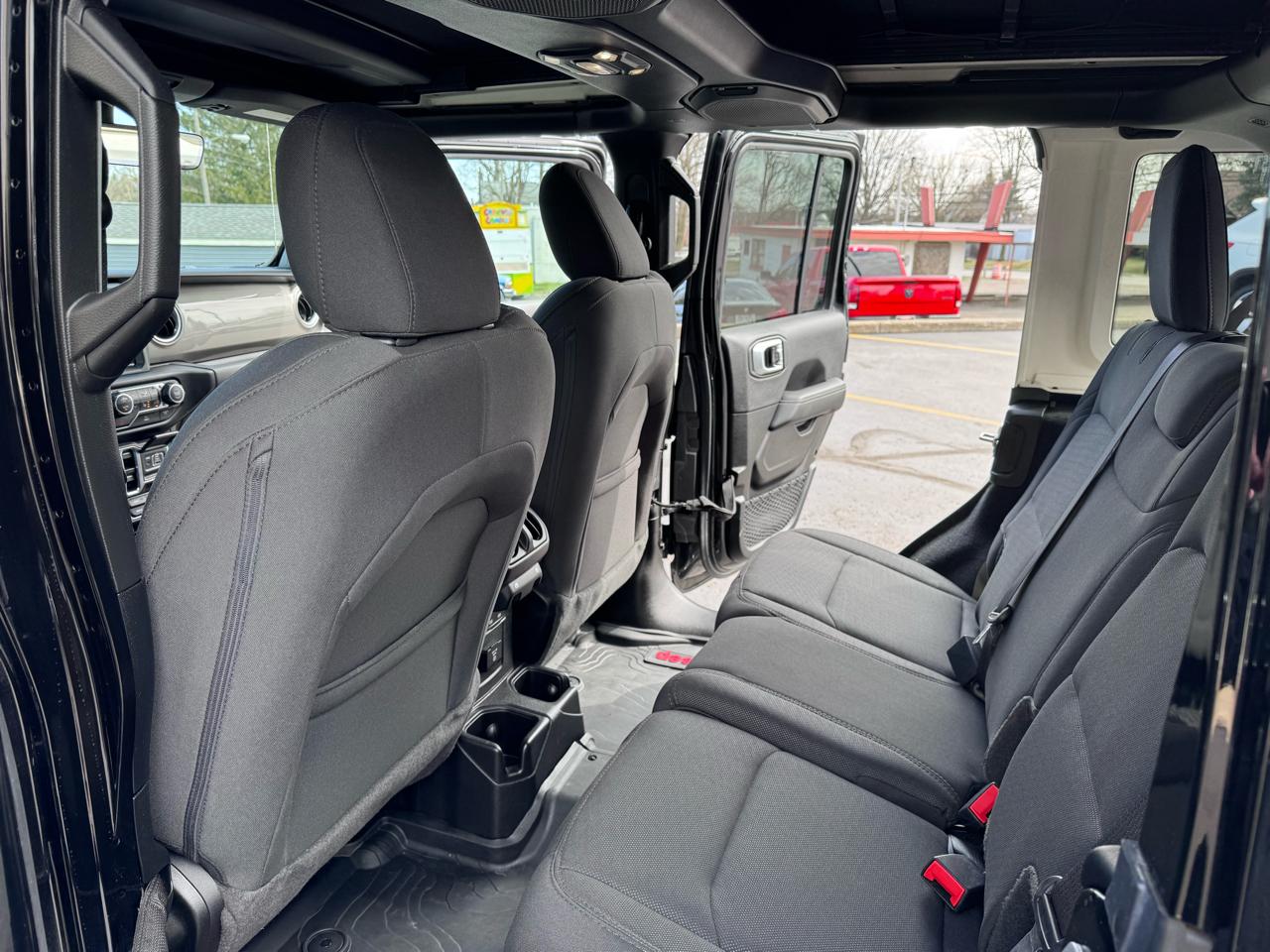 Jeep Wrangler Sahara 4 Door 4x4 2023