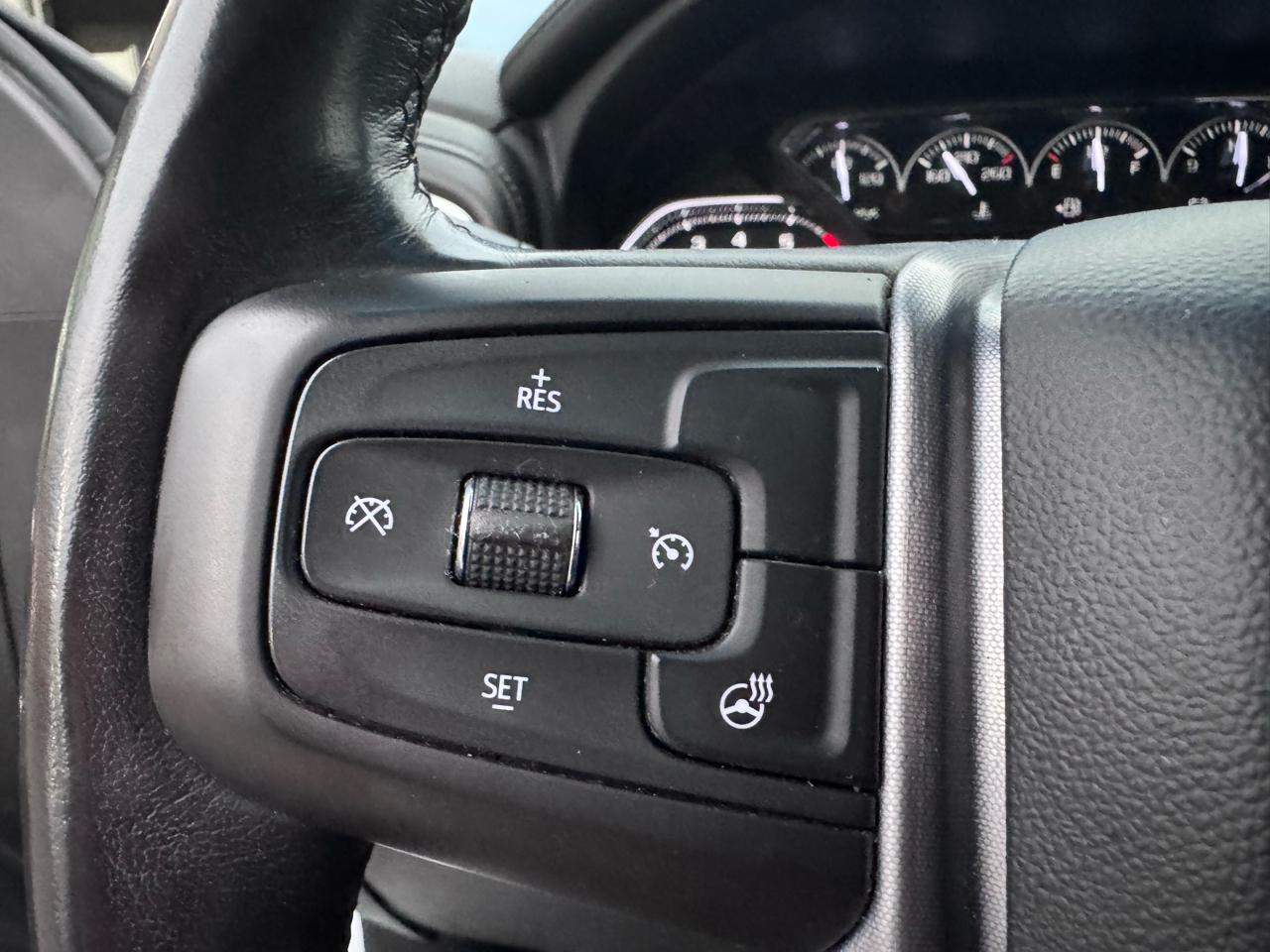 GMC Sierra 1500 Limited 4WD Crew Cab 157" SLE 2022