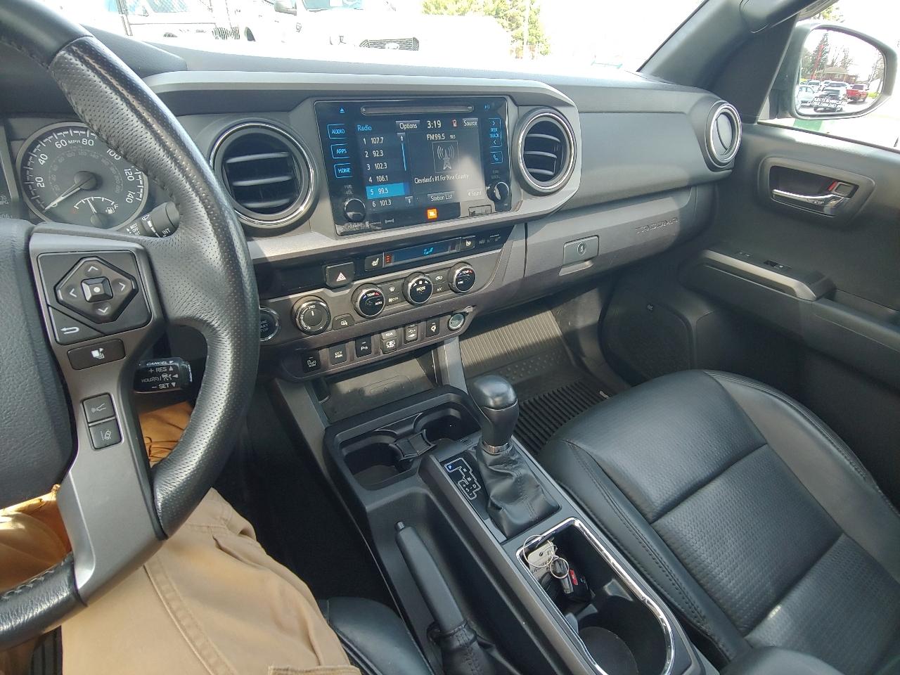 Toyota Tacoma TRD Off Road Double Cab 5' Bed V6 4x4 AT (Natl) 2018