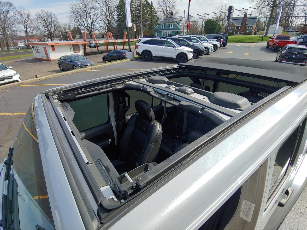 Jeep Wrangler Sahara 4 Door 4x4 2023