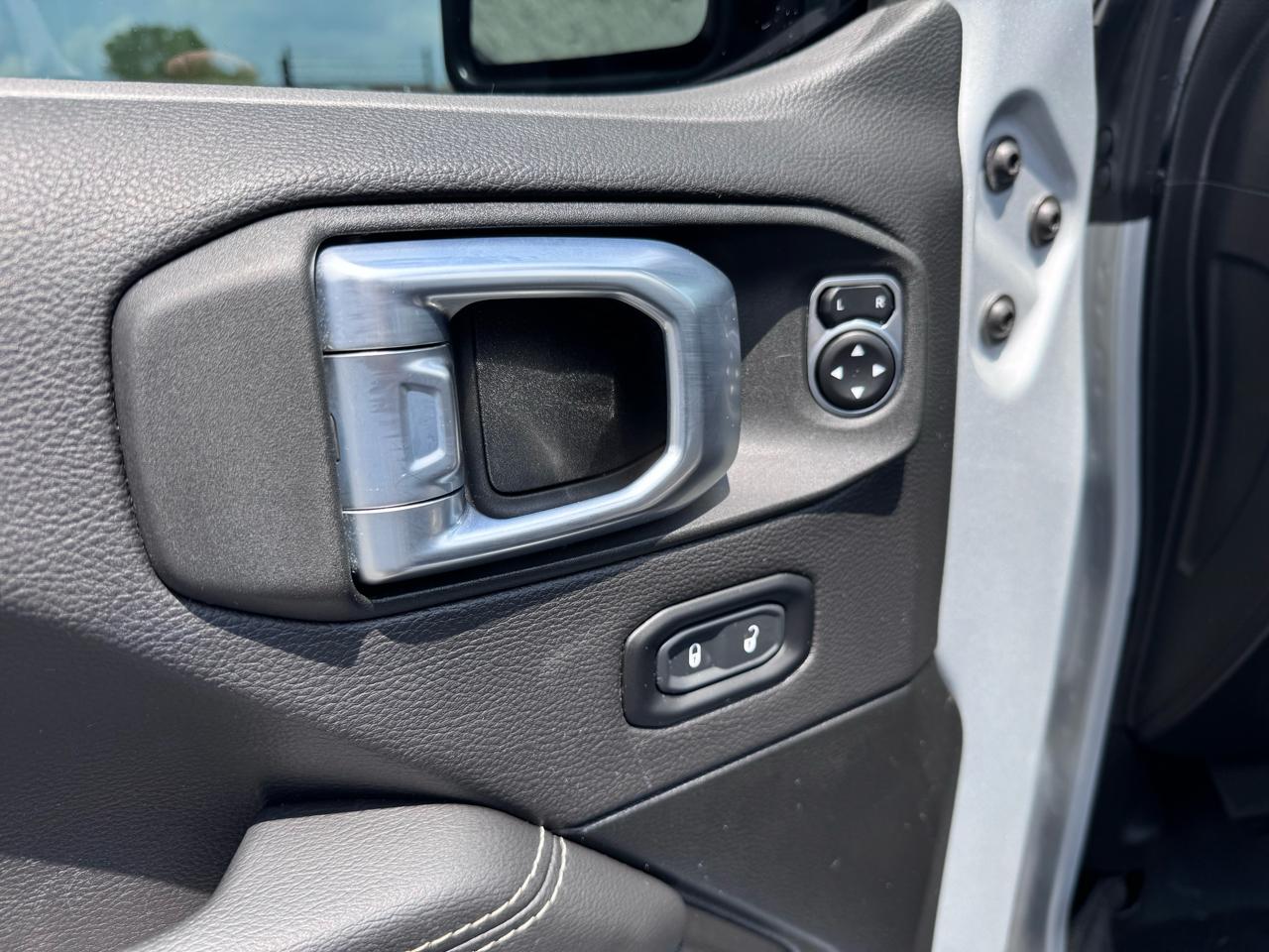 Jeep Wrangler Sahara 4 Door 4x4 2023