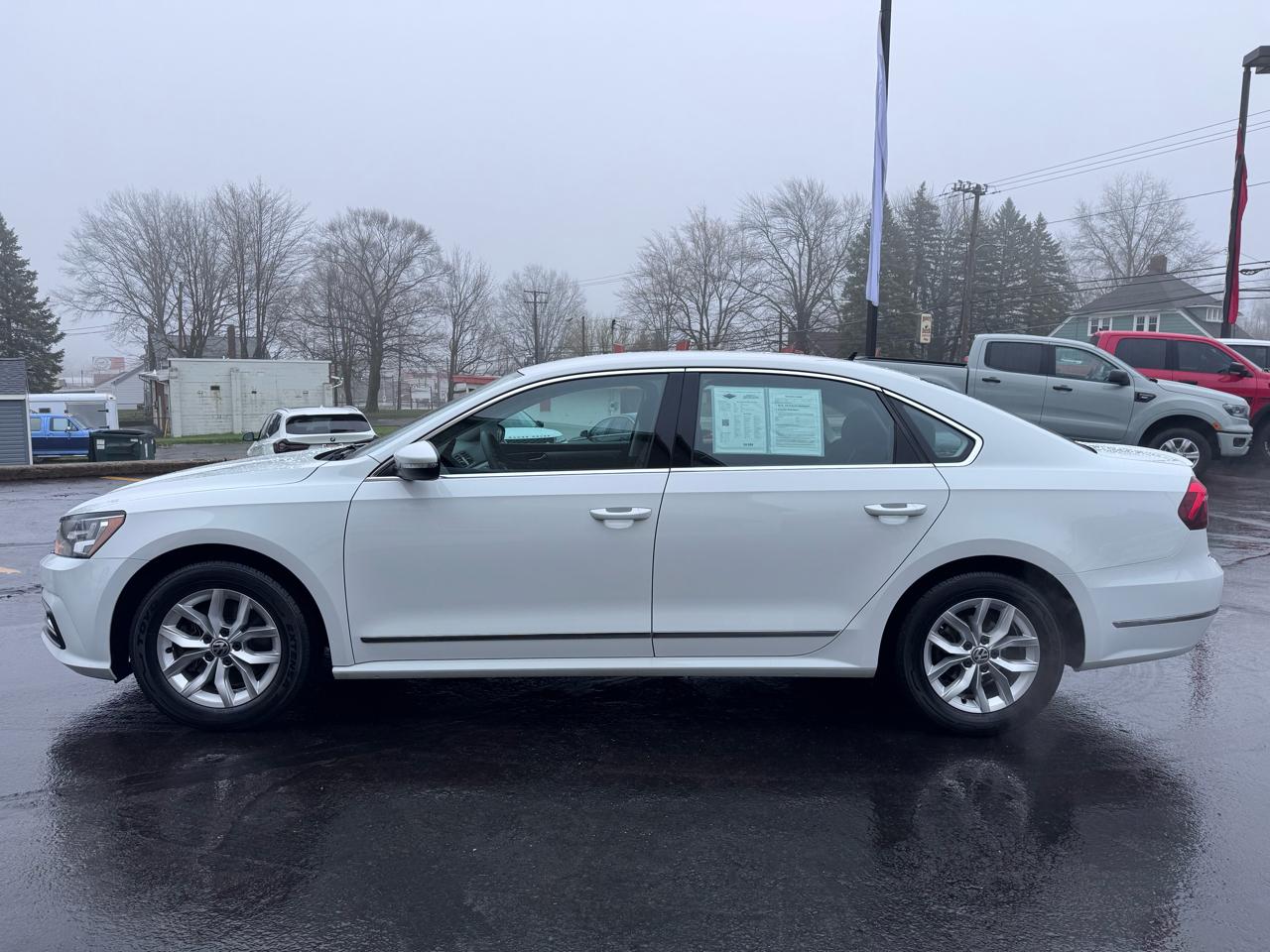 Volkswagen Passat 1.8T S Auto 2017