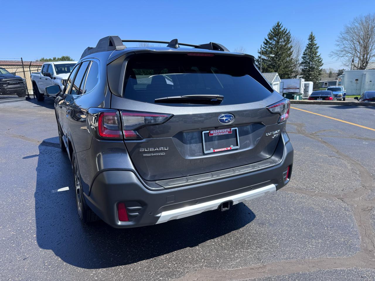 Subaru Outback Limited XT CVT 2021