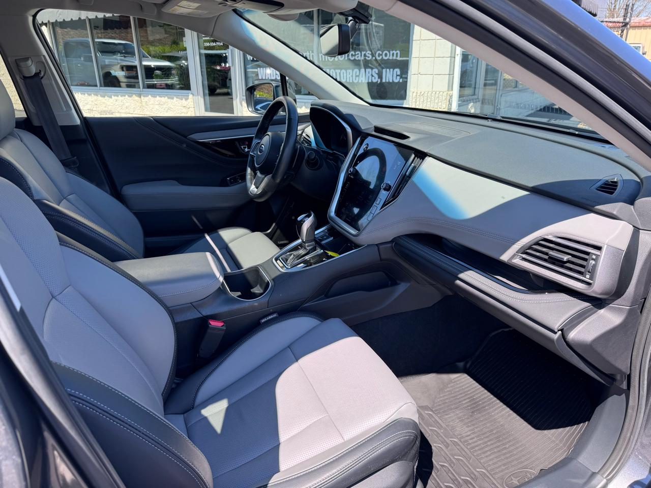 Subaru Outback Limited XT CVT 2021