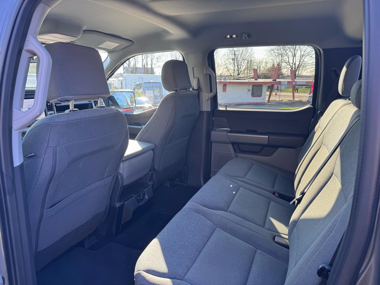 Ford F-150 XLT 4WD SuperCrew 5.5' Box 2025