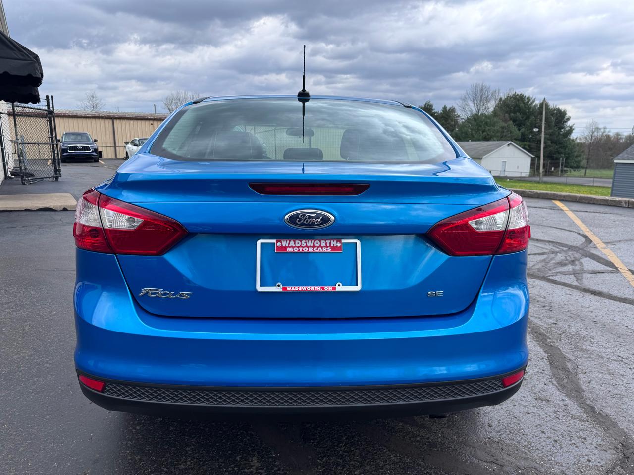 Ford Focus 4dr Sdn SE 2012