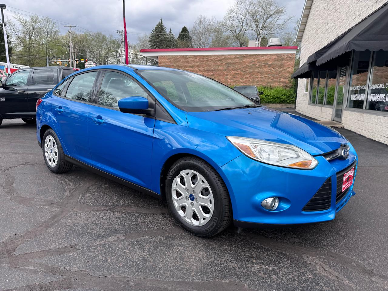 Ford Focus 4dr Sdn SE 2012