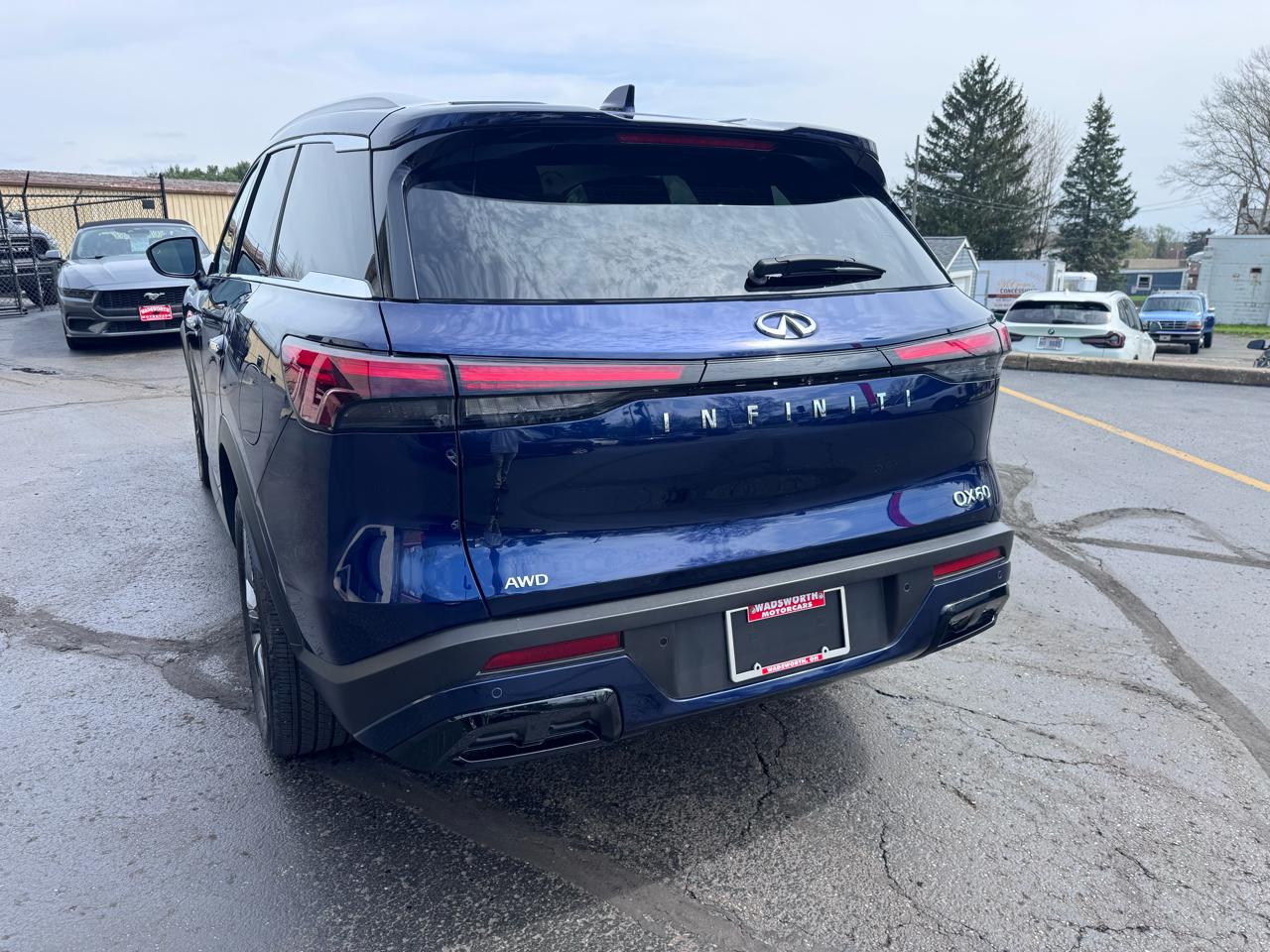 Infiniti QX60 LUXE AWD 2023