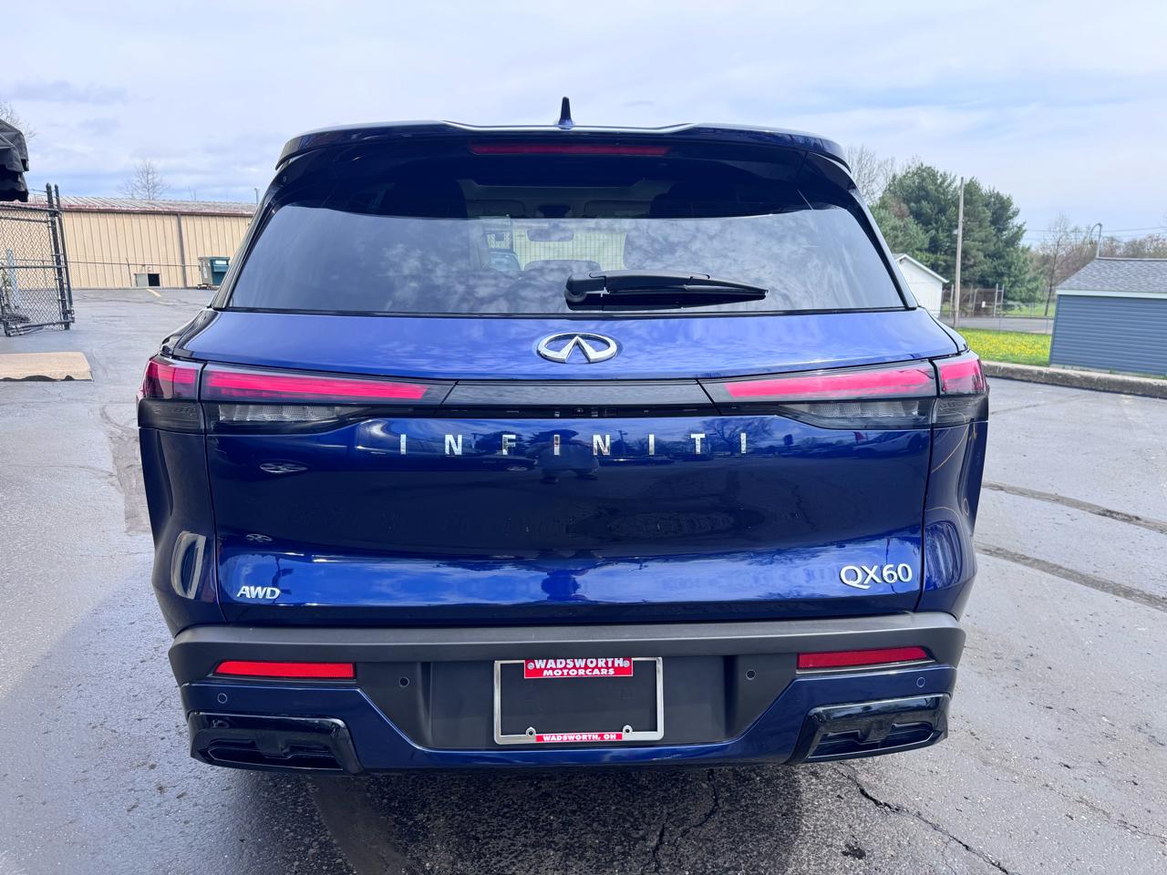 Infiniti QX60 LUXE AWD 2023