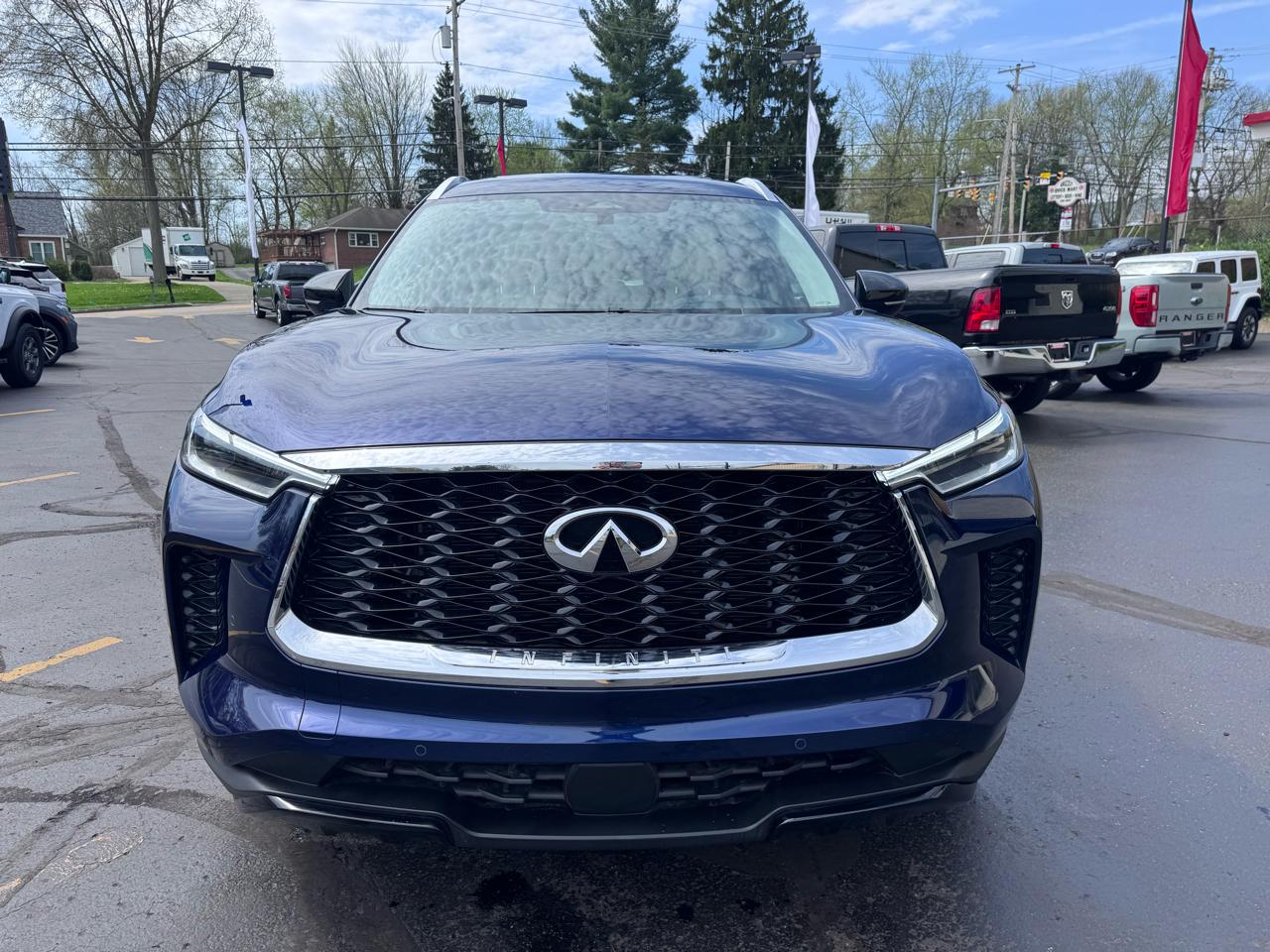 Infiniti QX60 LUXE AWD 2023