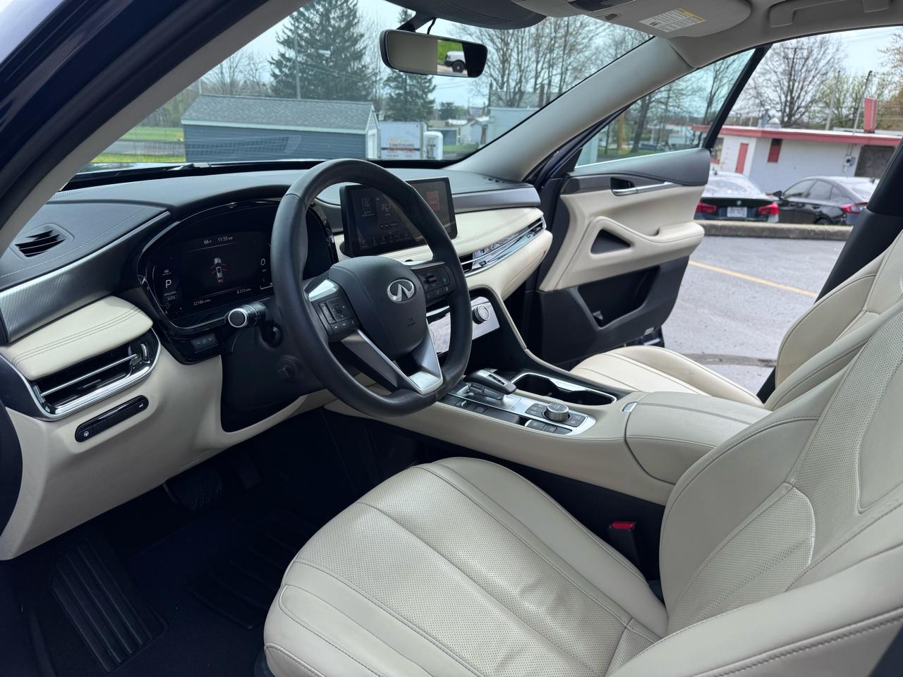 Infiniti QX60 LUXE AWD 2023