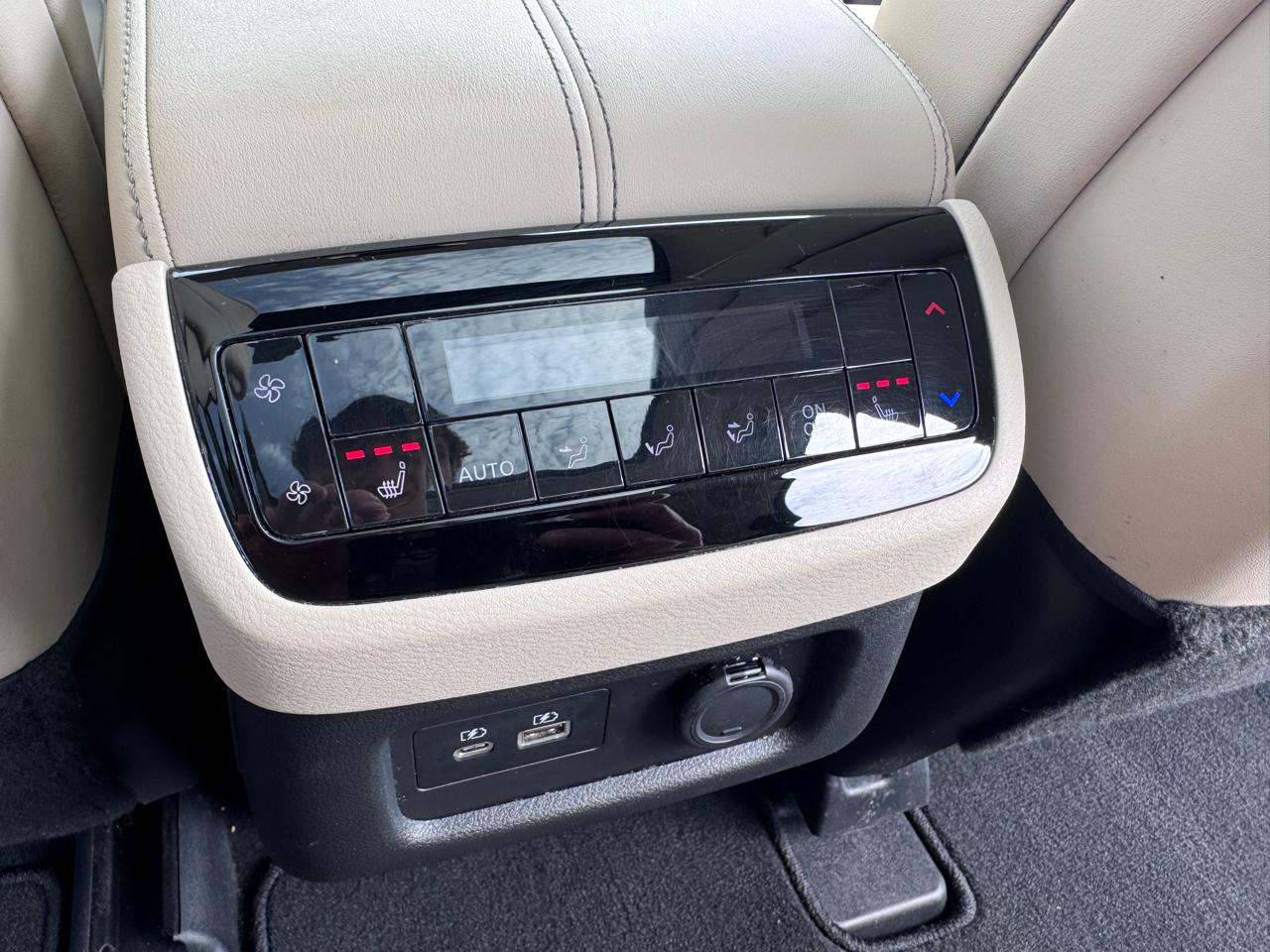 Infiniti QX60 LUXE AWD 2023