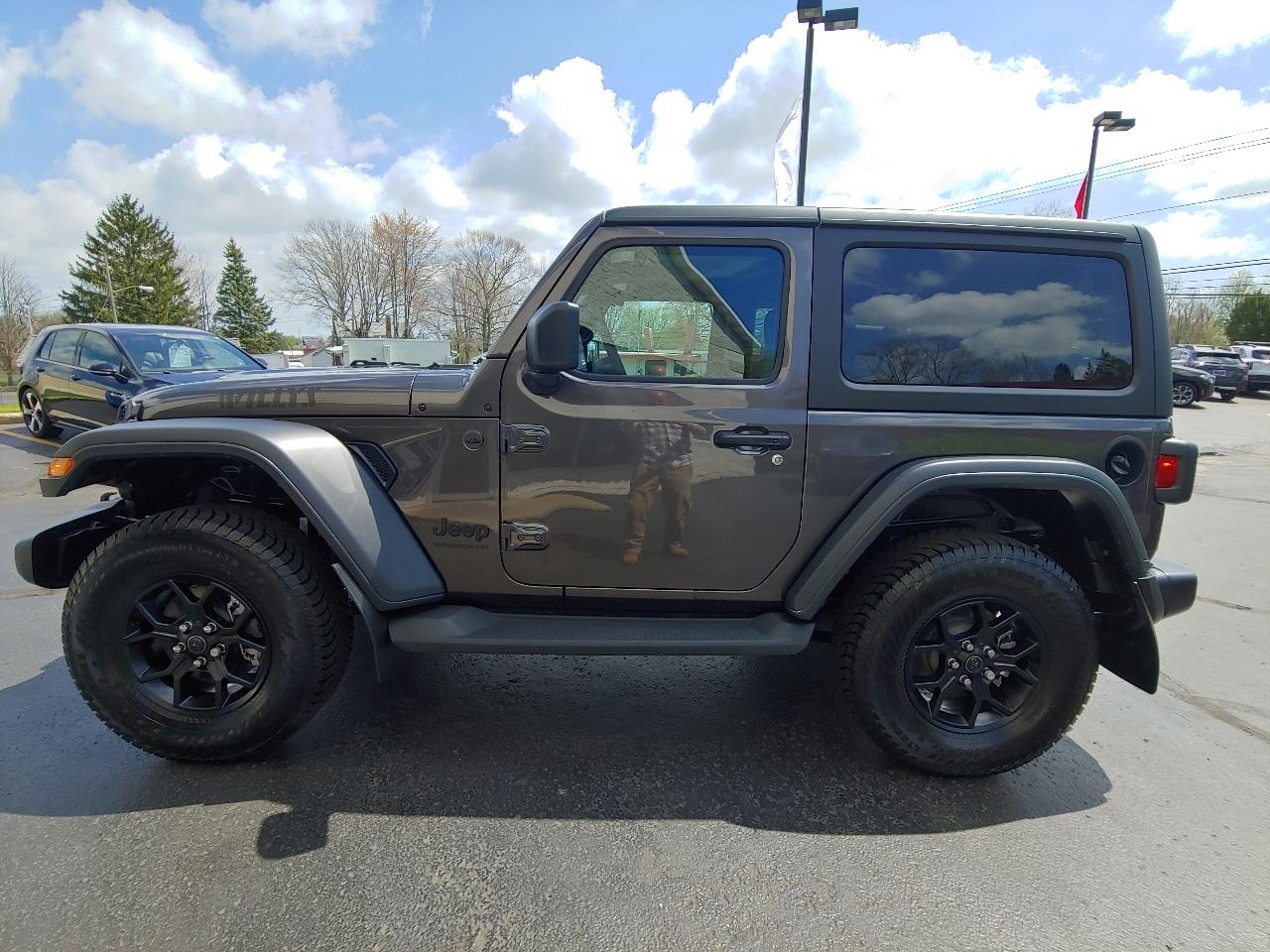 Jeep Wrangler Willys 2 Door 4x4 2025