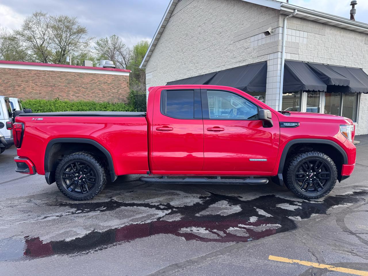 GMC Sierra 1500 Limited 4WD Double Cab 147" Elevation 2022