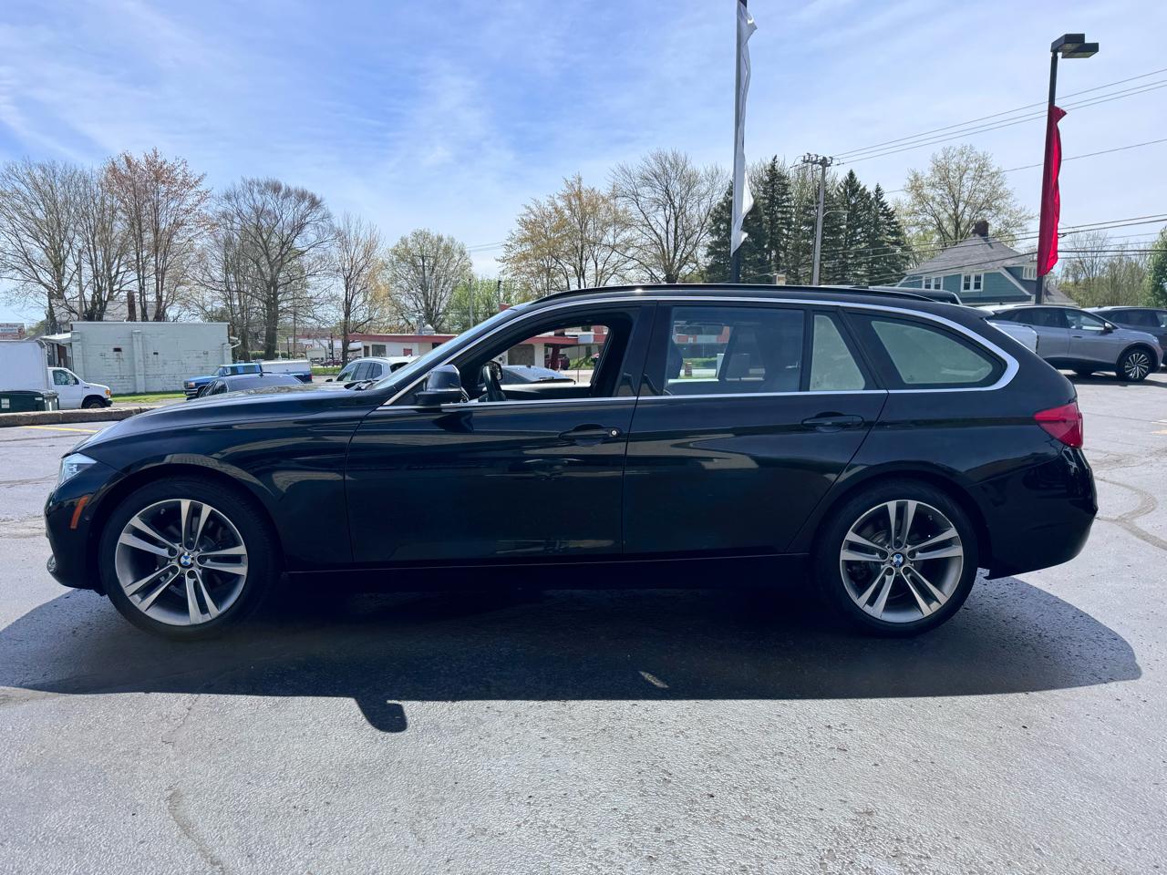 BMW 3 Series 330i xDrive Sports Wagon 2017